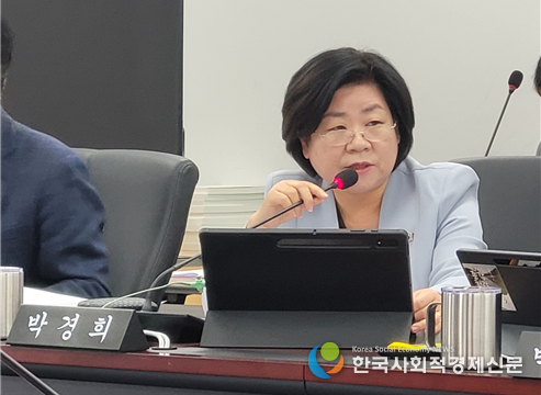 (사진)성남시의회 박경희 의원 질의