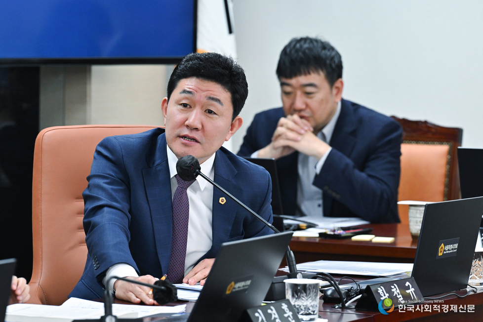 (사진)서울시의회 교육위원회 황철규 의원 