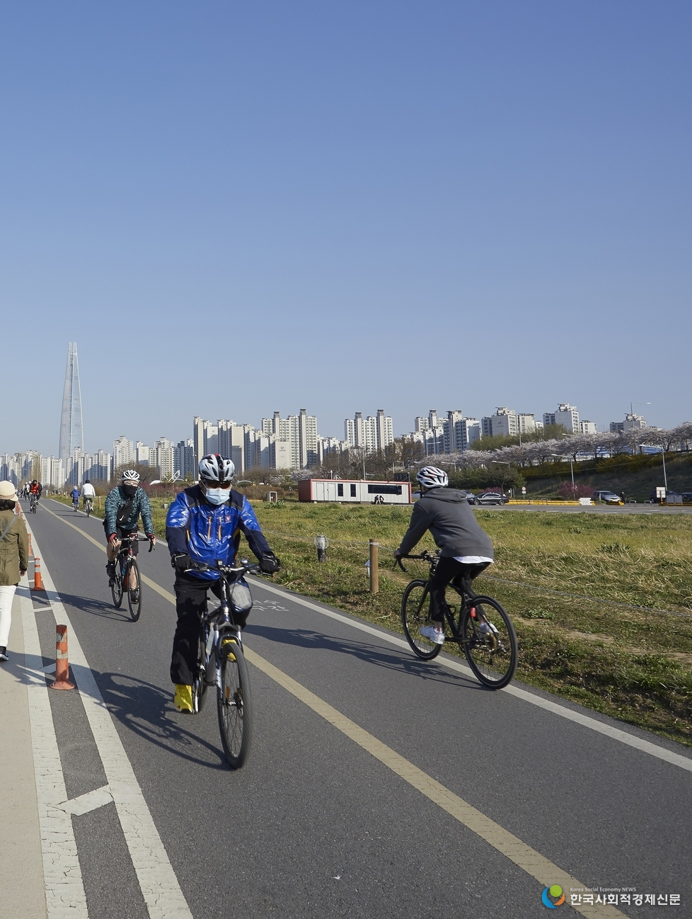 (사진)송파구, 구민 대상 자전거보험 시행…최대 3천만 원 보장<br>