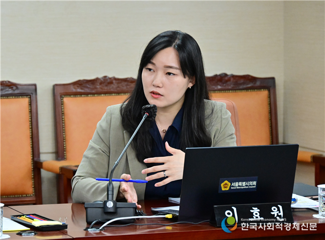 (사진)서울특별시의회 교육위원회 이효원 의원