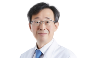 변동원 교수, 순천향서울병원에서 환자들에게 감동을 주는 친절한 진료