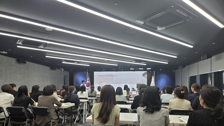 박봉 공무원에 ‘금융 치료’ 대신 ‘금융 교육’
