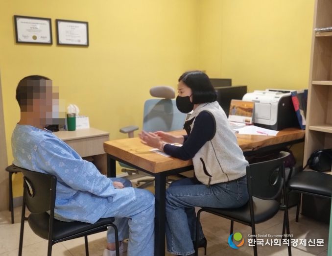 울산 남구(구청장 서동욱)는 2023년 한 해 동안 위기에 놓인 통합사례관리대상 가구 115세대를 발굴하여 2,197건의 공적․민간자원을 연계하였다고 밝혔다.