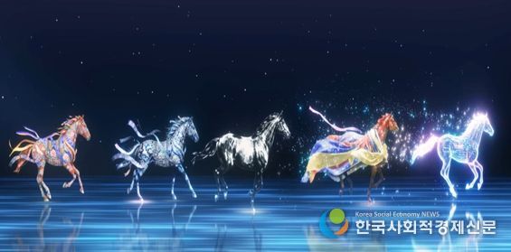 붉은 말 소재로 광화문의 역사, 현재, 미래 비전을 보여주는 이미지