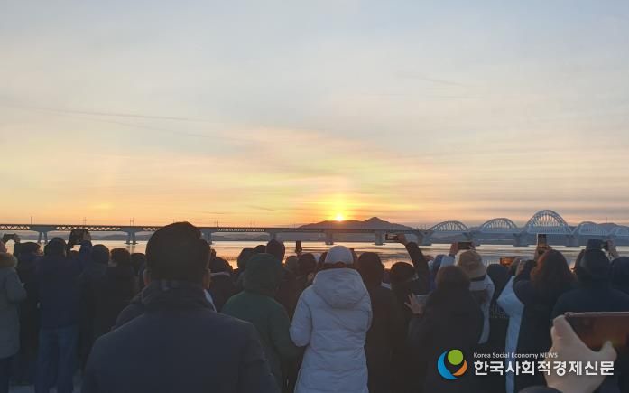 2026년 제15회 평택호 해맞이 행사 성황